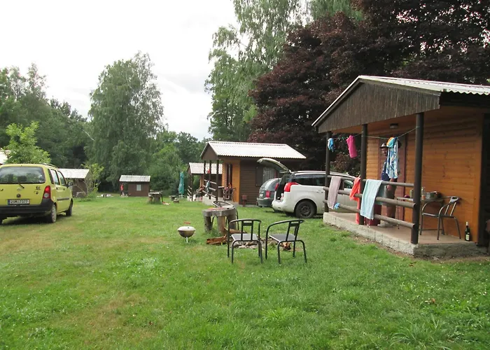 Camping Chatova Osada Budin *