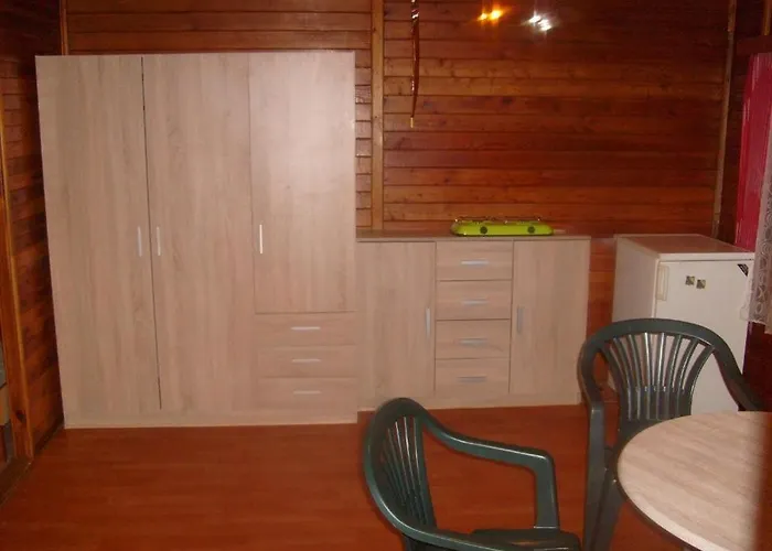 Chatova Osada Budin Campingplads *